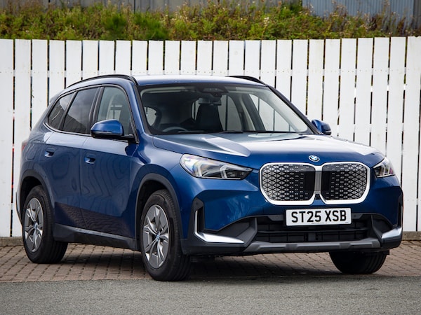 Used BMW iX1 2025 for sale - 76282528: Photo 1