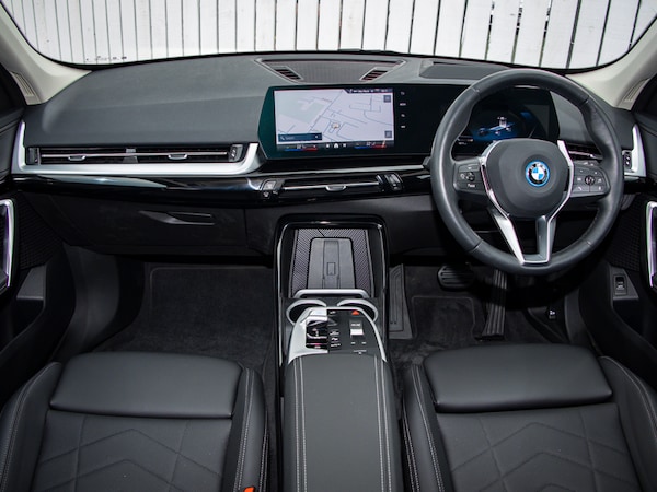 Used BMW iX1 2025 for sale - 76282528: Photo 4