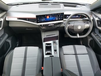 Used Vauxhall Grandland 2025 for sale - 76213009: Photo 2