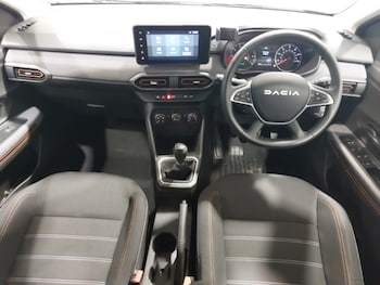 Used Dacia Sandero Stepway 2023 for sale - 78952458: Photo