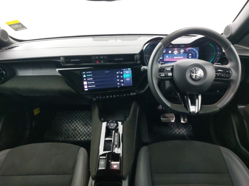 Used Alfa Romeo Junior 2025 for sale - 78032292: Photo 2