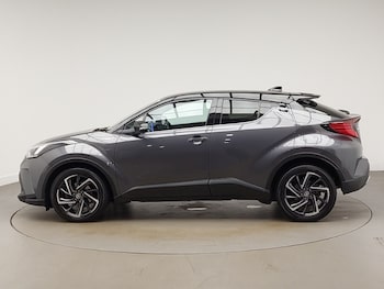 Used Toyota C-HR 2020 for sale - 75612446: Photo