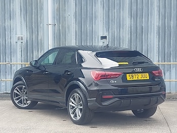 Used Audi Q3 2023 for sale - 78152055: Photo