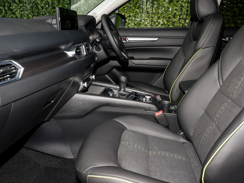 Used Mazda CX-5 2024 for sale - 76737726: Photo 2