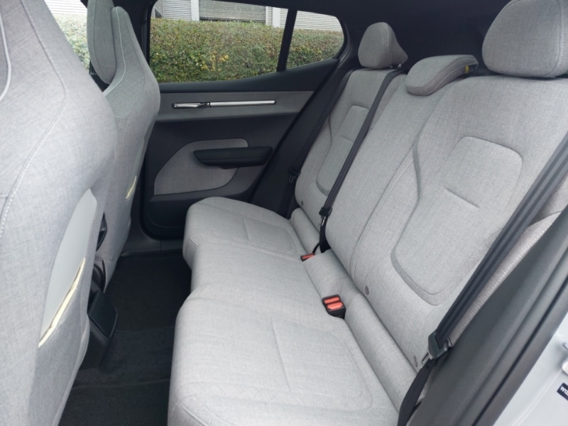 Used Volvo EX30 2025 for sale - 76471881: Photo 6