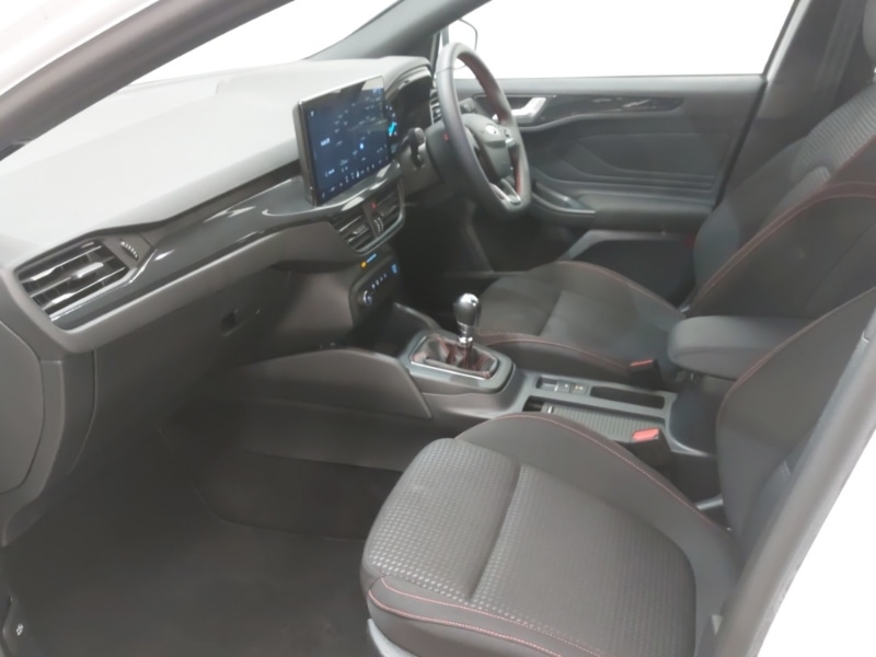 Used Ford Focus 2023 for sale - 76544050: Photo 5