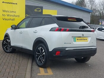 Used Peugeot 2008 2022 for sale - 77876525: Photo