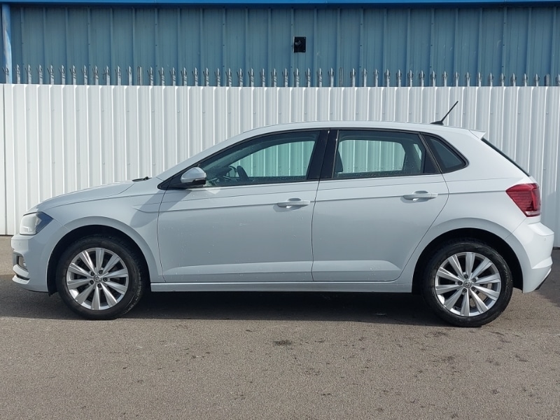 Used Volkswagen Polo 2019 for sale - 76683300: Photo 4