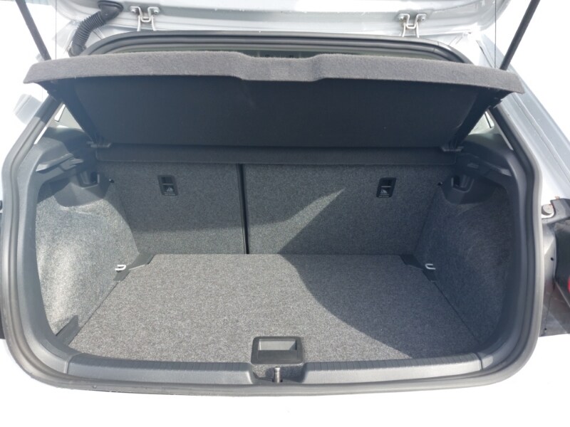 Used Volkswagen Polo 2019 for sale - 76683300: Photo 8