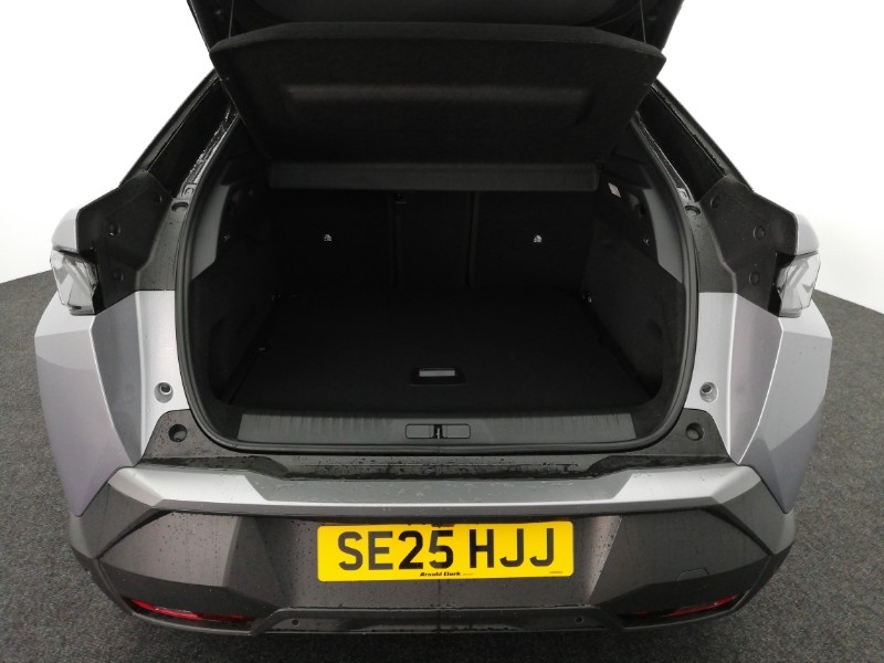 Used Peugeot 3008 2025 for sale - 77992386: Photo 8