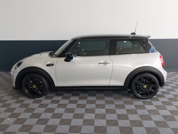 Used MINI Hatch 2022 for sale - 77817203: Photo