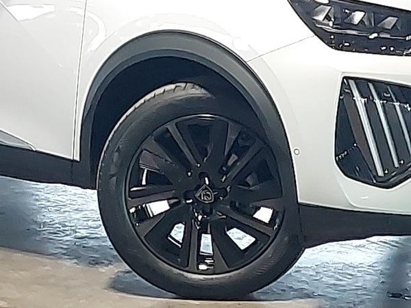 Used Peugeot 2008 2025 for sale - 76258932: Photo 9