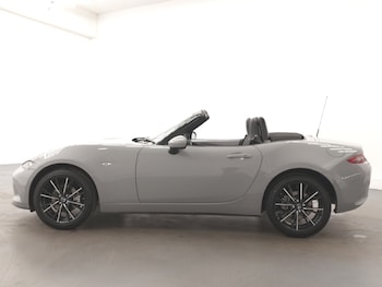 Used Mazda MX-5 2025 for sale - 78560584: Photo