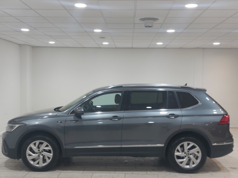 Used Volkswagen Tiguan Allspace 2023 for sale - 77782840: Photo 4