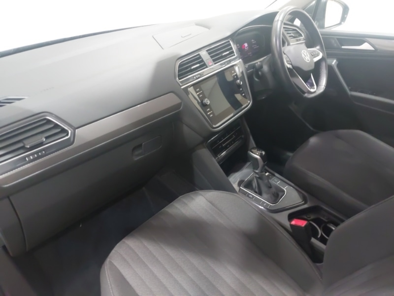 Used Volkswagen Tiguan Allspace 2023 for sale - 77782840: Photo 5