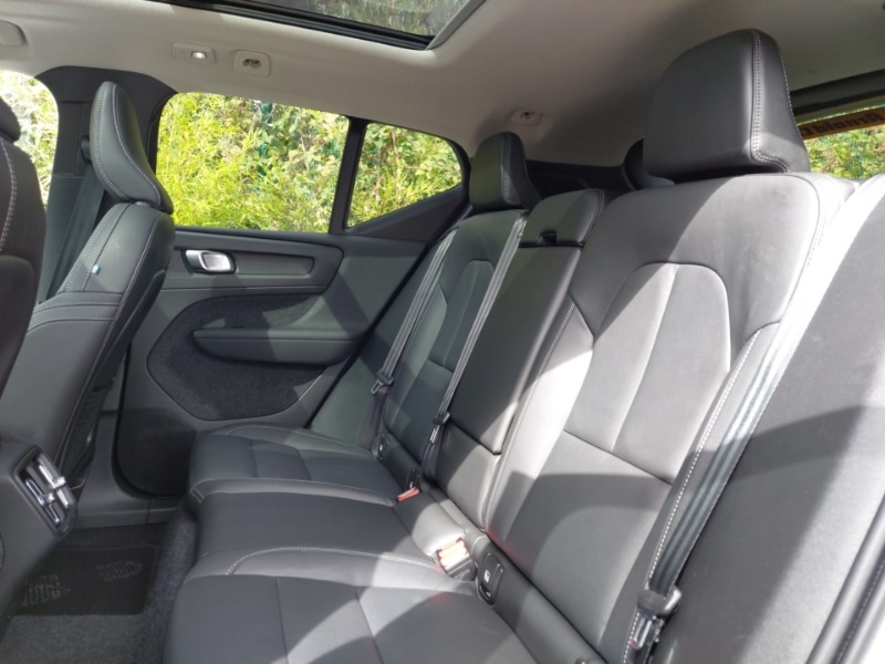 Used Volvo XC40 2024 for sale - 76771187: Photo 6