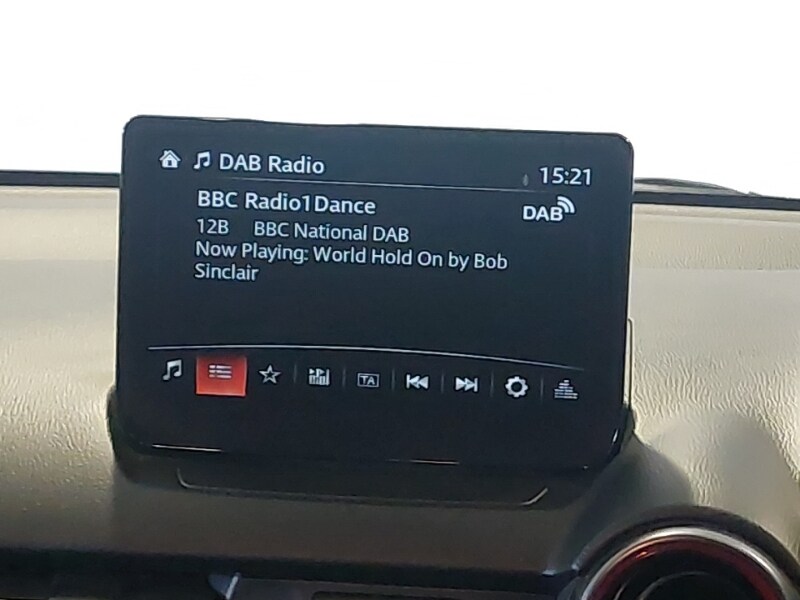 Used Mazda Mazda2 2023 for sale - 76721019: Photo 8