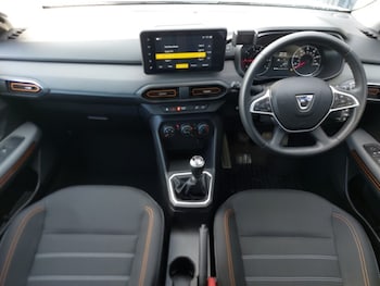 Used Dacia Sandero Stepway 2022 for sale - 77127039: Photo