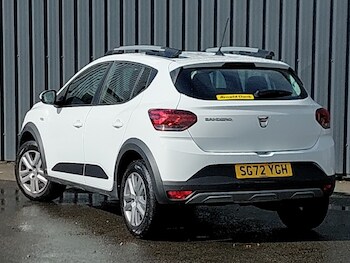 Used Dacia Sandero Stepway 2022 for sale - 77127039: Photo