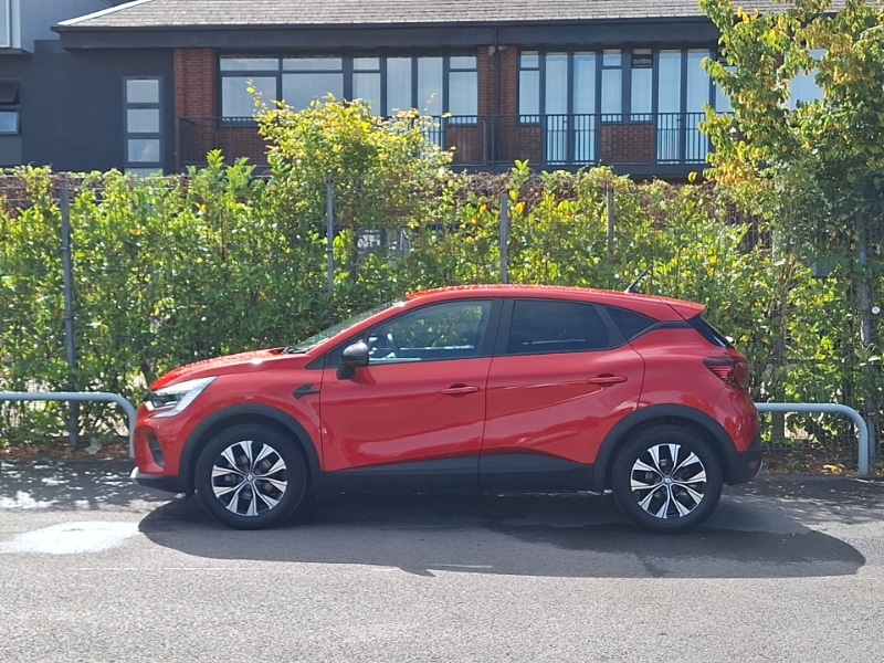 Used Renault Captur 2023 for sale - 76614362: Photo 4