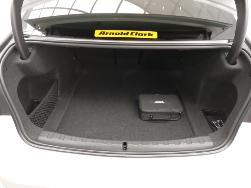 Used BMW 3 Series 2024 for sale - 76846600: Photo 8