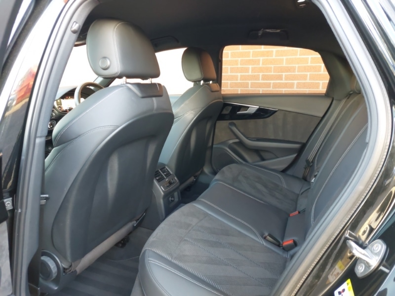 Used Audi A4 2021 for sale - 77981103: Photo 6