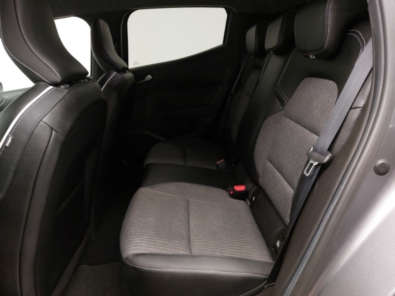 Used Renault Clio 2023 for sale - 77353425: Photo 6