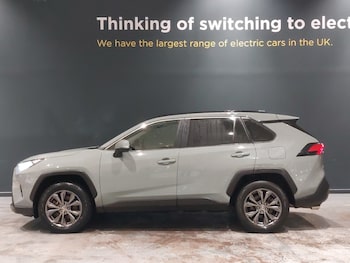 Used Toyota RAV4 2022 for sale - 77126779: Photo