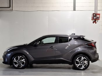 Used Toyota C-HR 2022 for sale - 75917319: Photo