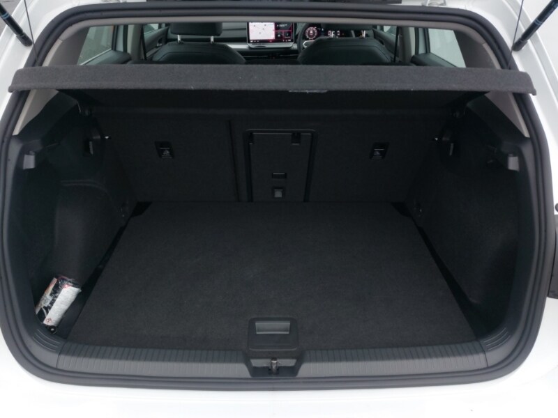 Used Volkswagen Golf 2024 for sale - 77298841: Photo 8
