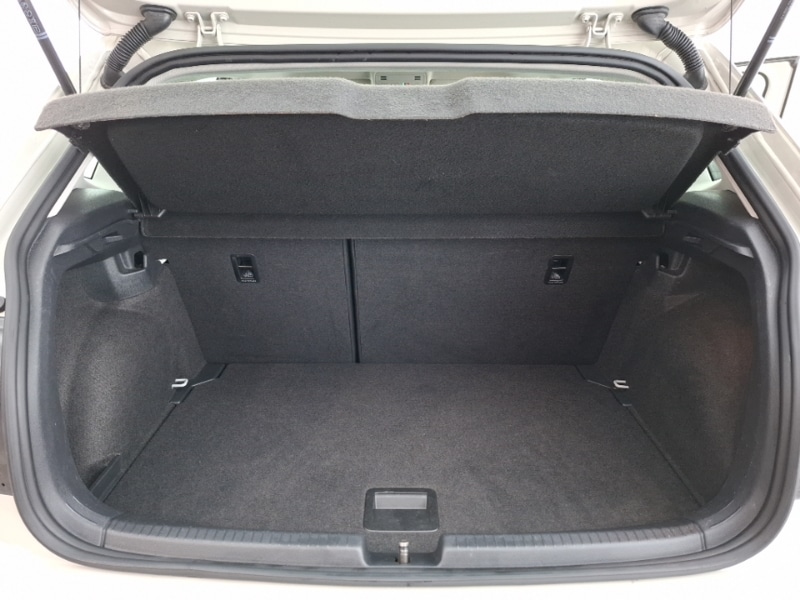 Used Volkswagen Polo 2023 for sale - 77325502: Photo 8