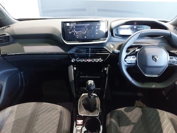 Used Peugeot 2008 2025 for sale - 76392814: Photo