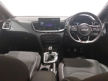 Used Kia Ceed 2023 for sale - 78635097: Photo