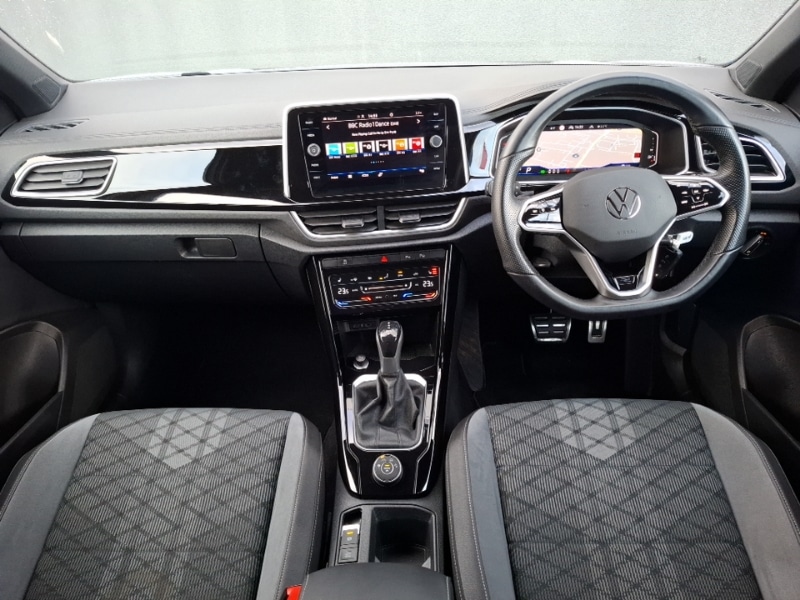 Used Volkswagen T-Roc 2023 for sale - 77563322: Photo 2