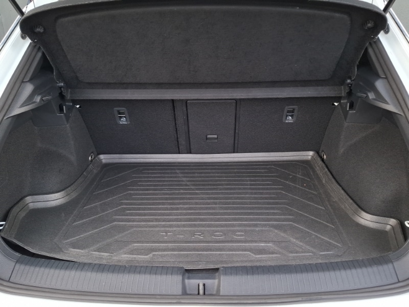 Used Volkswagen T-Roc 2023 for sale - 77563322: Photo 8