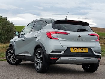 Used Renault Captur 2022 for sale - 76225645: Photo 3