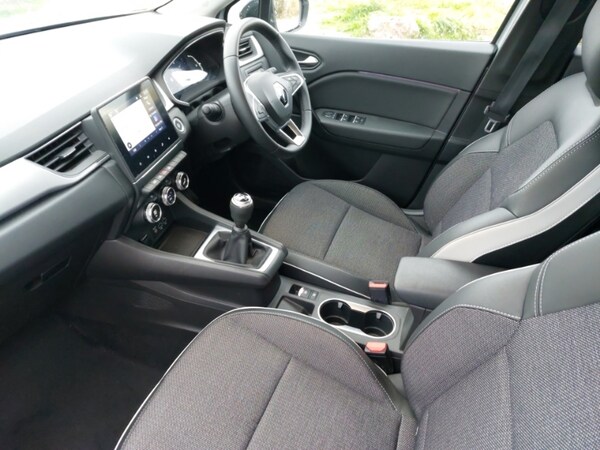 Used Renault Captur 2022 for sale - 76225645: Photo 5