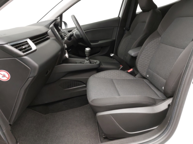 Used Renault Clio 2022 for sale - 76560738: Photo 5