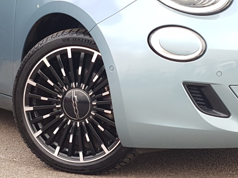 Used Fiat 500 2022 for sale - 77823388: Photo 9