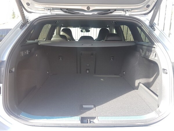 Used Volkswagen Passat 2025 for sale - 76182899: Photo 8