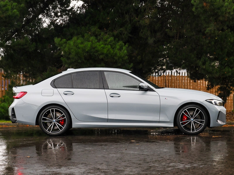 Used BMW 3 Series 2024 for sale - 76427067: Photo 2