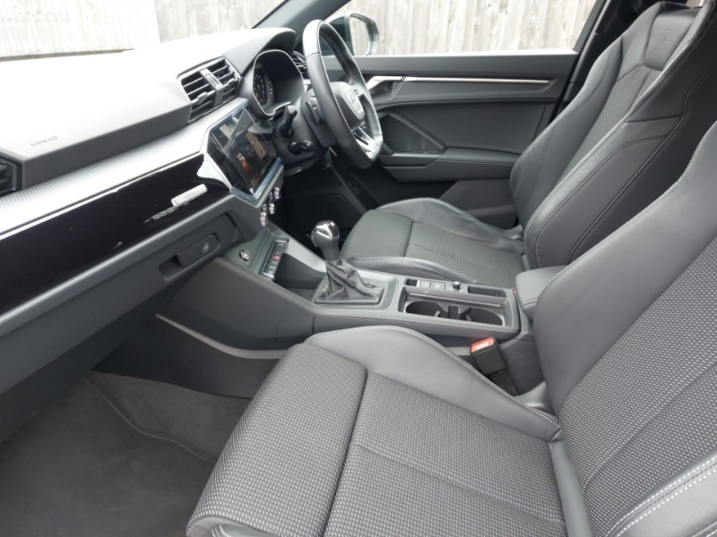 Used Audi Q3 2023 for sale - 78093139: Photo 5