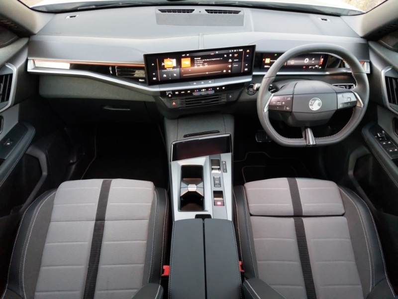 Used Vauxhall Grandland 2025 for sale - 77924079: Photo 2