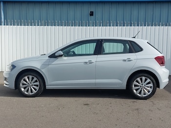 Used Volkswagen Polo 2019 for sale - 76365905: Photo