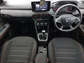 Used Dacia Sandero Stepway 2022 for sale - 76497814: Photo