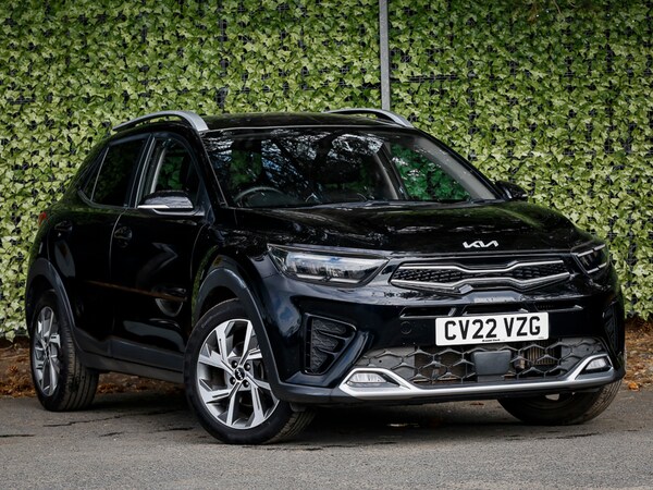 Used Kia Stonic 2022 for sale - 76321118: Photo 1