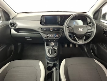 Used Hyundai i10 2025 for sale - 79406461: Photo