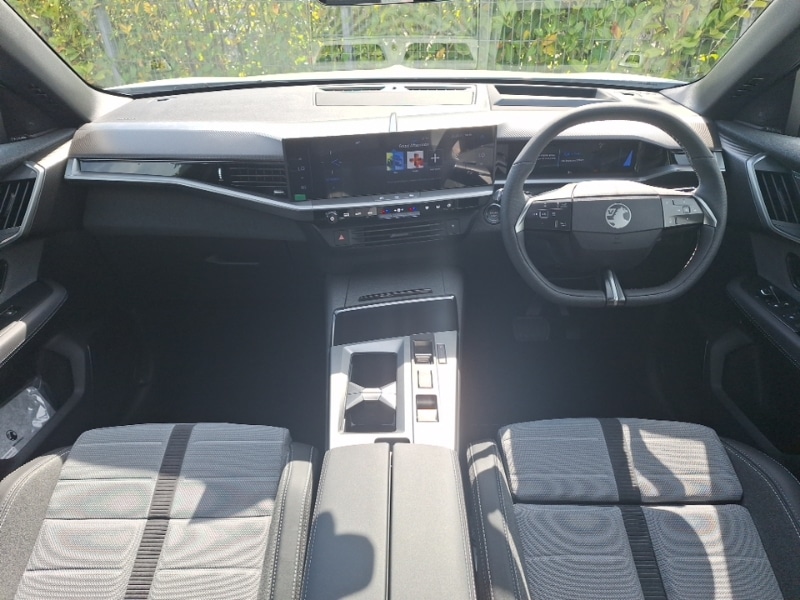 Used Vauxhall Grandland 2025 for sale - 76408004: Photo 2