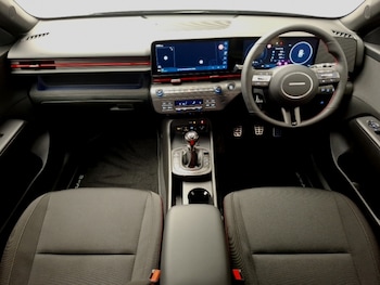Used Hyundai KONA 2025 for sale - 76272556: Photo 2