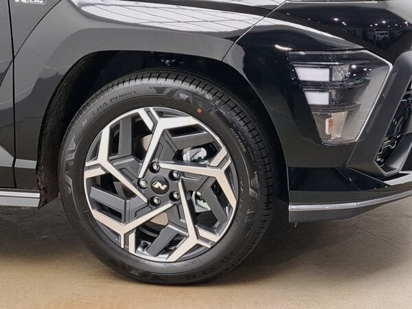 Used Hyundai KONA 2025 for sale - 76272556: Photo 9